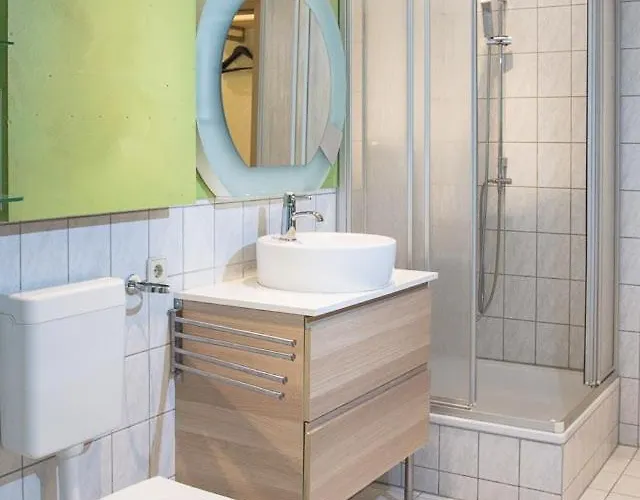 Drei Schwäne Apartment Bad Klosterlausnitz